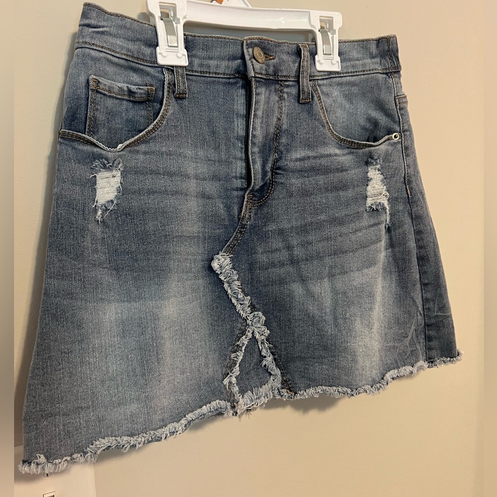 Adorable Girls Denim Skirt in EXCELLENT CONDITION! Size 12